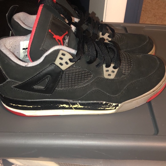 Size 6.5 Jordan 4s that can be restored - Picture 4 of 6